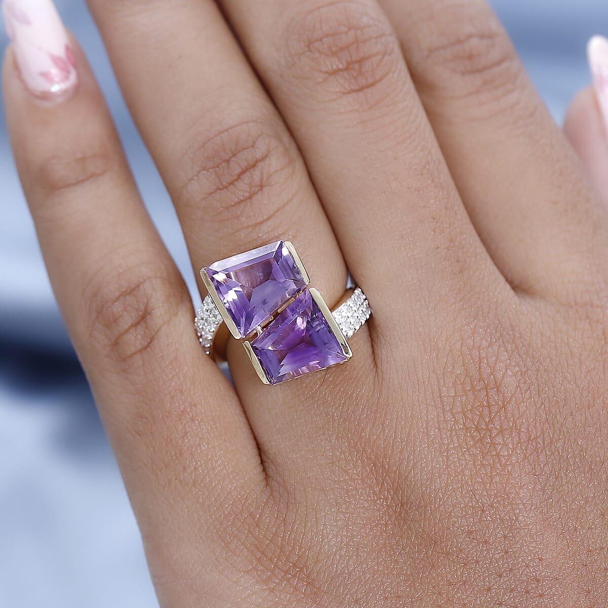 African Amethyst and Moissanite Snake Inspired Bypass Ring in Vermeil Yellow Gold Over Sterling Silver 7.40 ctw image number 2