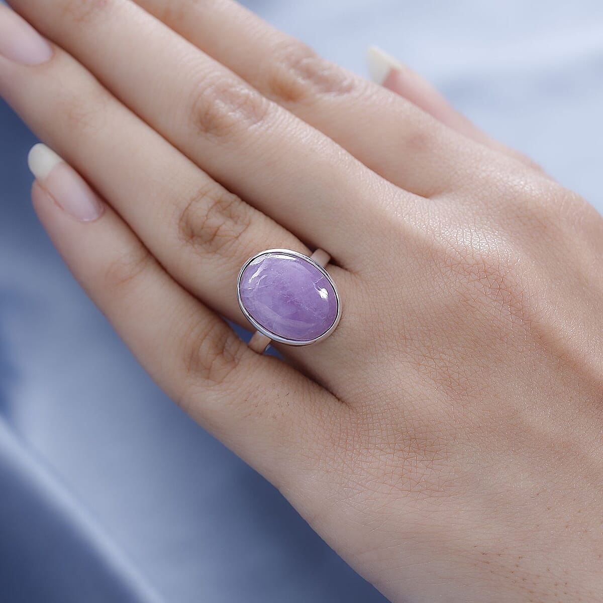 Artisan Crafted Brazilian Kunzite Solitaire Ring in Sterling Silver 13.90 ctw image number 2