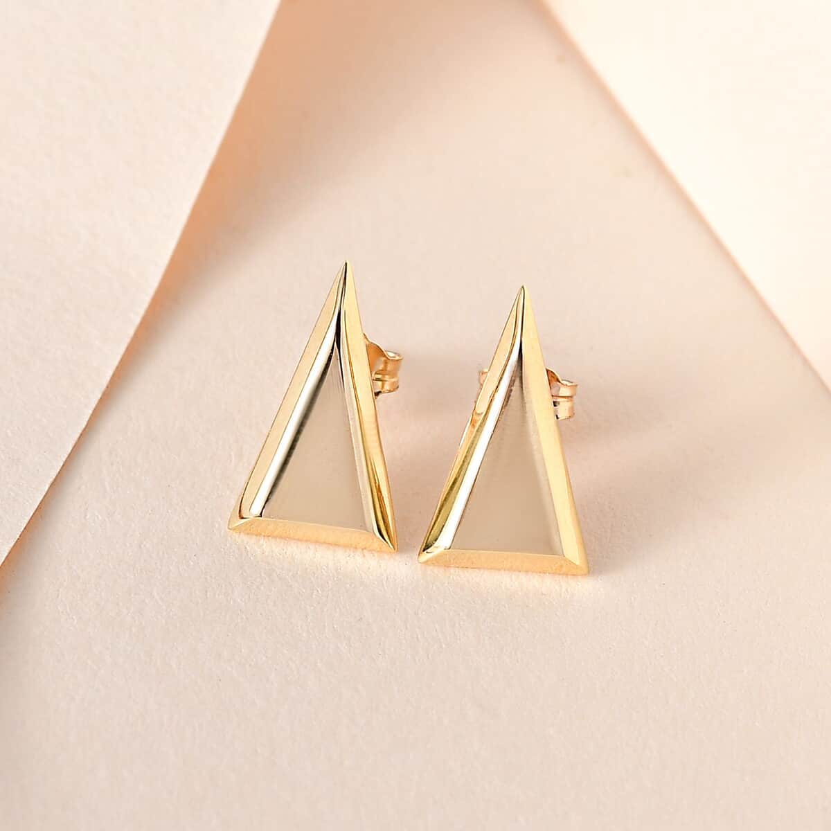Luxoro 10K Yellow Gold Triangle Shape Stud Earrings 1.25 Grams image number 1