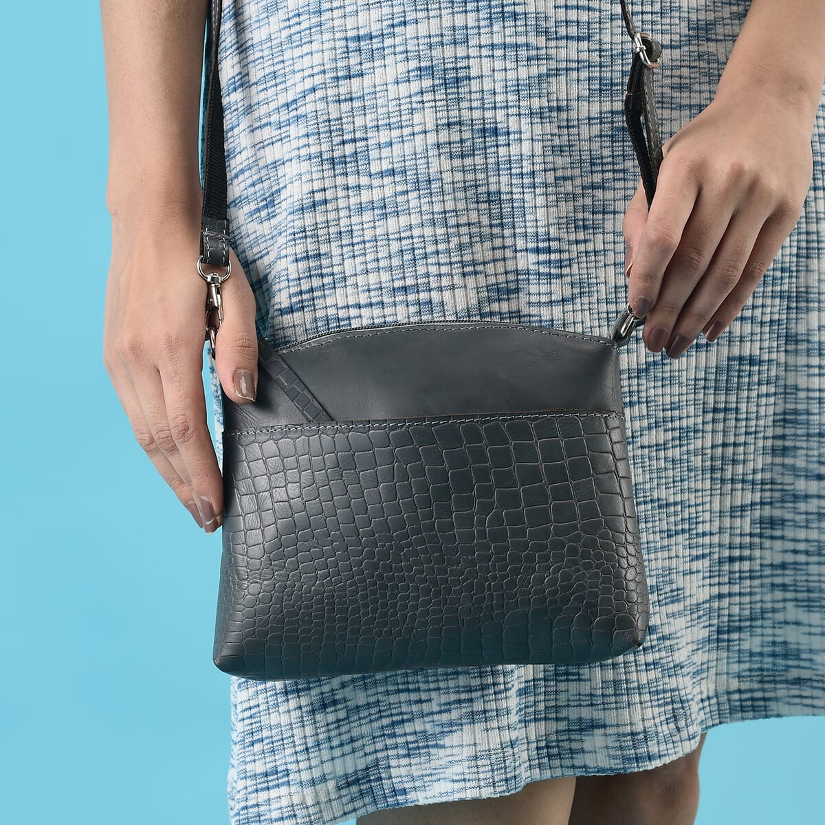 Gray Croco Embossed Genuine Leather Crossbody Sling Bag image number 2