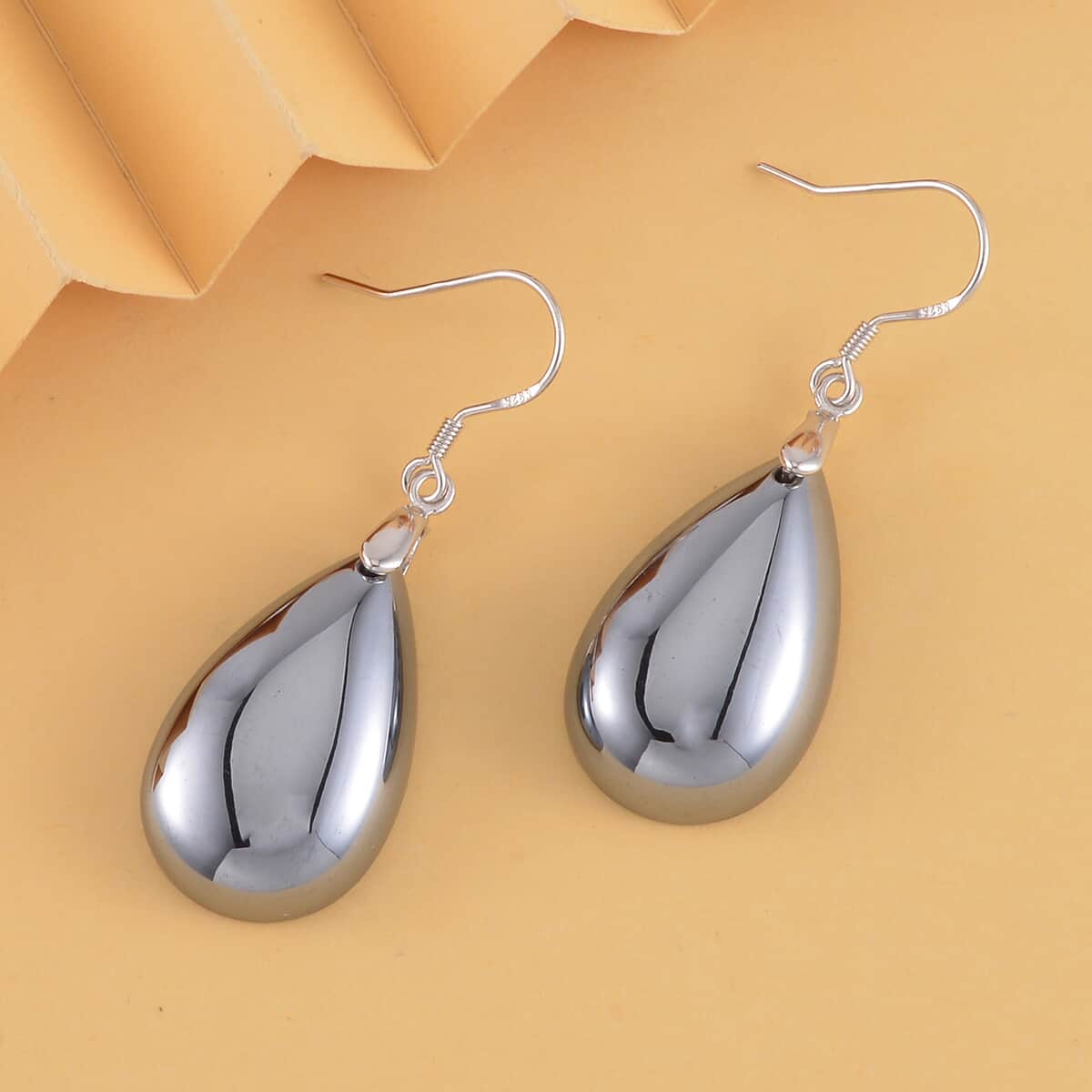 Terahertz Teardrop Earrings in Rhodium Over Sterling Silver 37.10 ctw image number 1