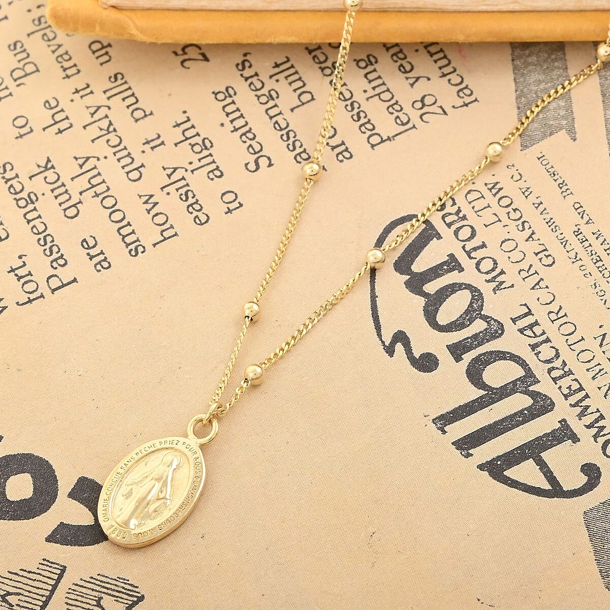 14K Yellow Gold Beaded Virgin Mary Chain Necklace 18 Inches 2.70 Grams image number 1