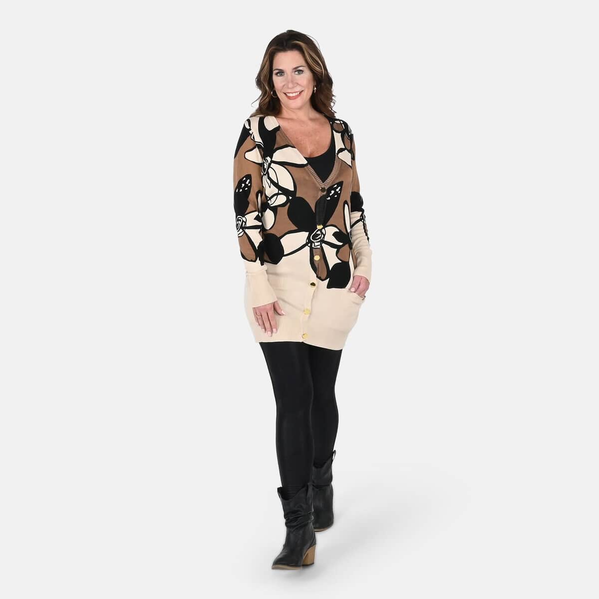 Tamsy Brown and Cream Floral Cardigan - M image number 0