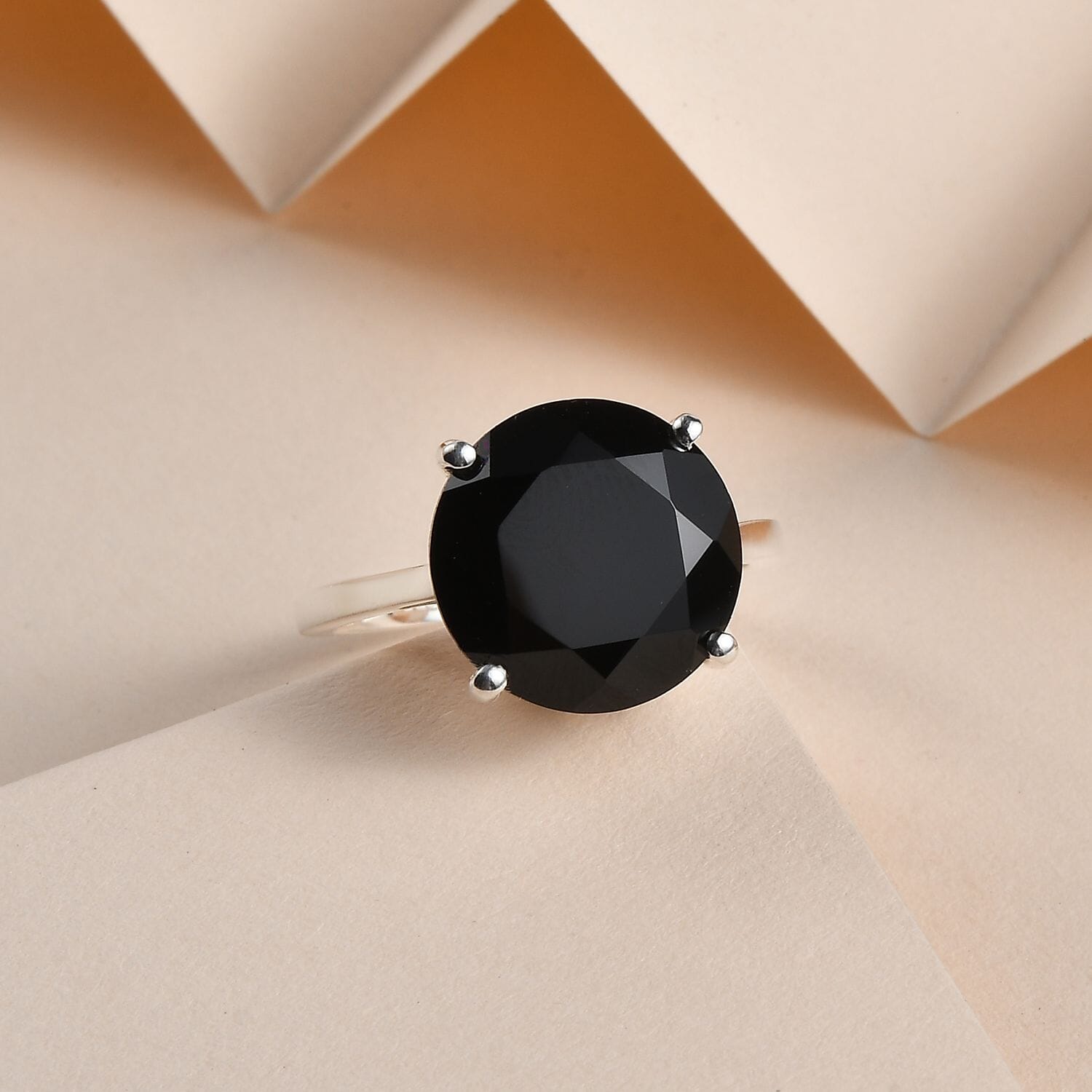 Black spinel solitaire deals ring