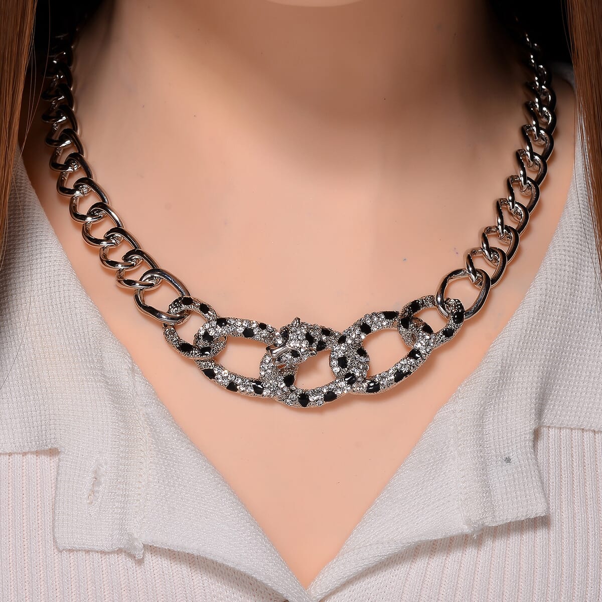 Black and White Austrian Crystal and Enameled Cuban Link Chain Necklace (20-22 Inches) in Silvertone image number 1