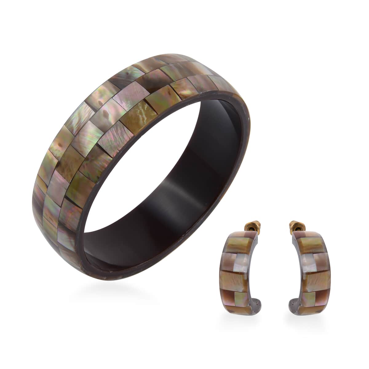 Handcrafted Mabe shell Inlay With Dark Brown Inner Resin Bangle Bracelet (7.50 in) and Earrings in Dualtone image number 0