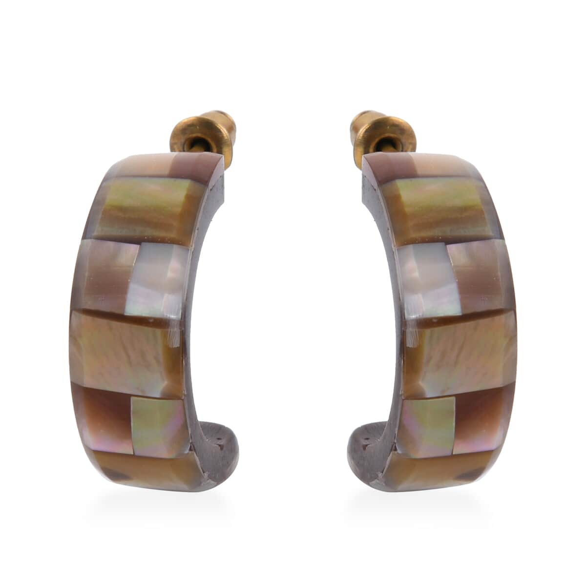 Handcrafted Mabe shell Inlay With Dark Brown Inner Resin Bangle Bracelet (7.50 in) and Earrings in Dualtone image number 5