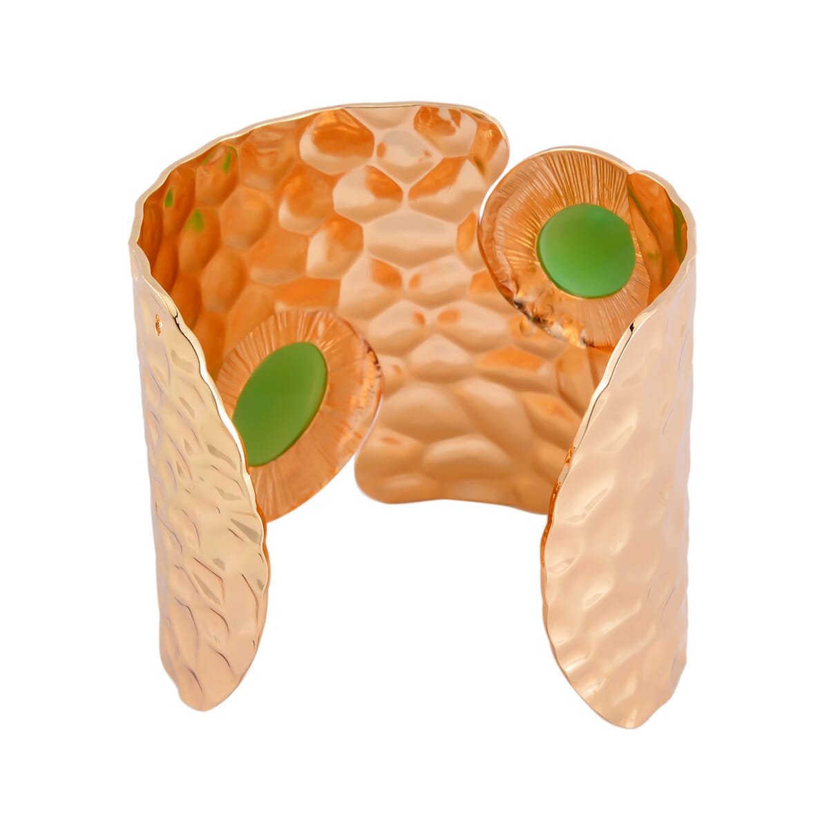 Green Onyx Cuff Bracelet in (7.50 In) in Goldtone 4.00 ctw image number 4