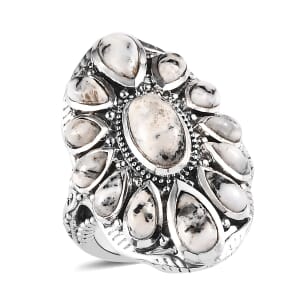 D'Joy Artisan Crafted White Buffalo 5.50 ctw Ring in Sterling Silver (Size 7.0)