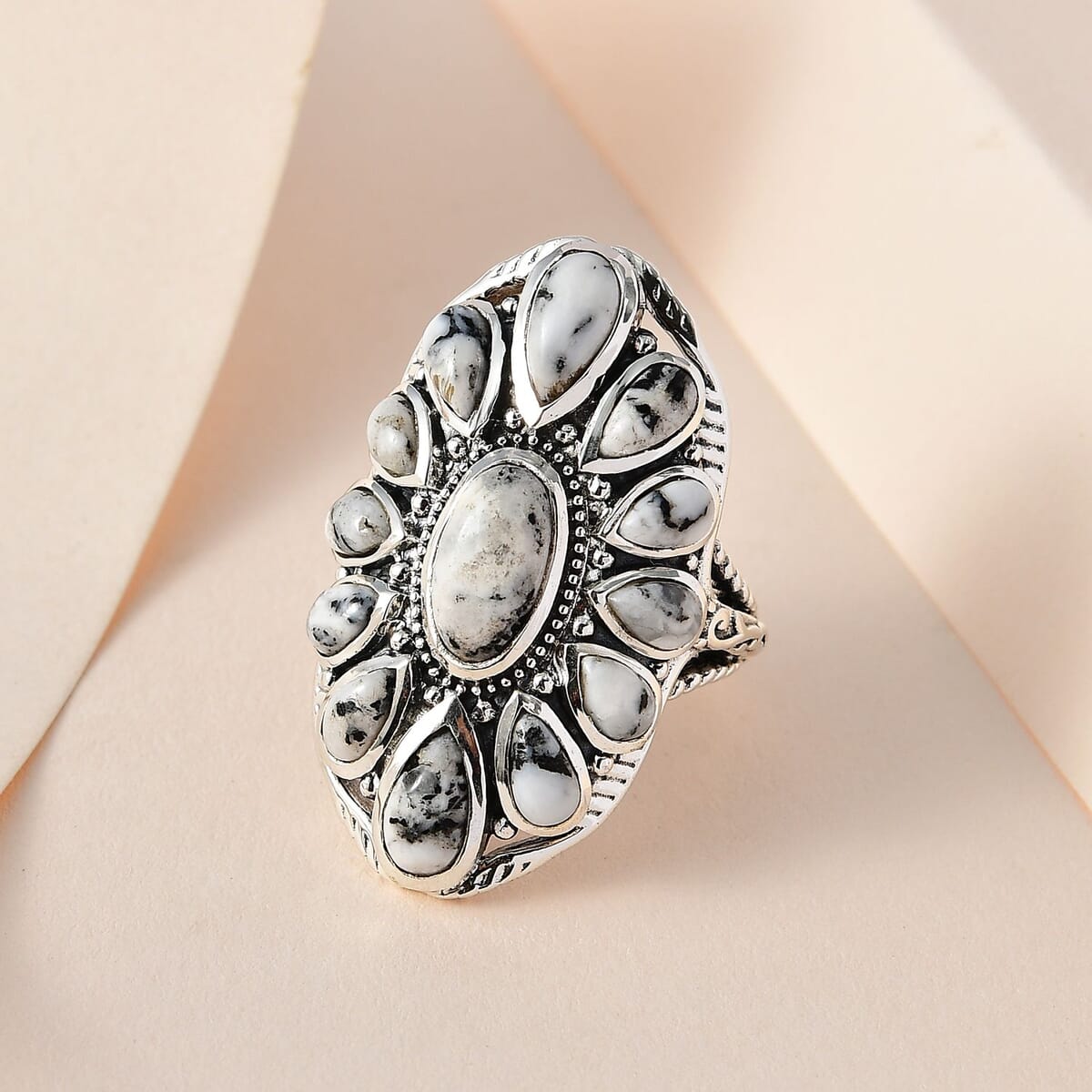 D'Joy Artisan Crafted White Buffalo 5.50 ctw Ring in Sterling Silver (Size 7.0) image number 1
