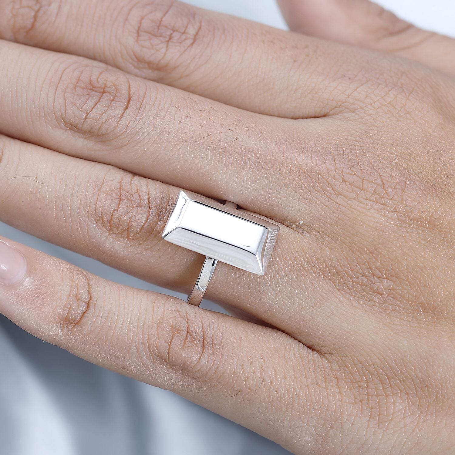 Bar Ring in Sterling Silver (Size 7.0) 2.65 Grams