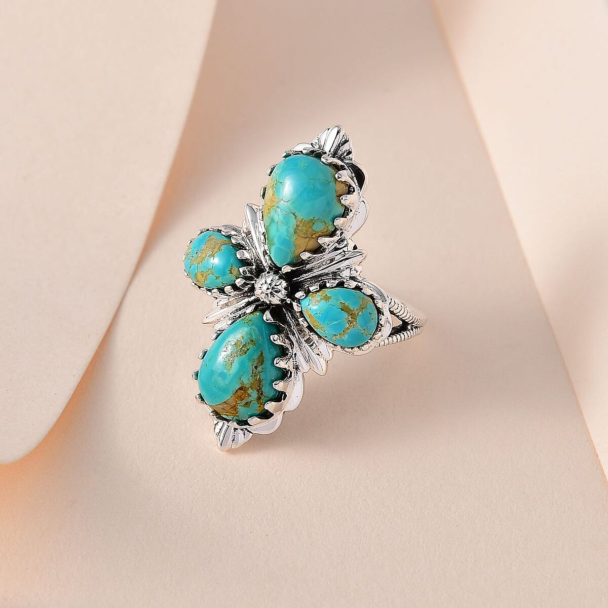 Artisan Crafted Royston Turquoise Floral Ring in Sterling Silver (Size 9.0) 5.90 ctw image number 1