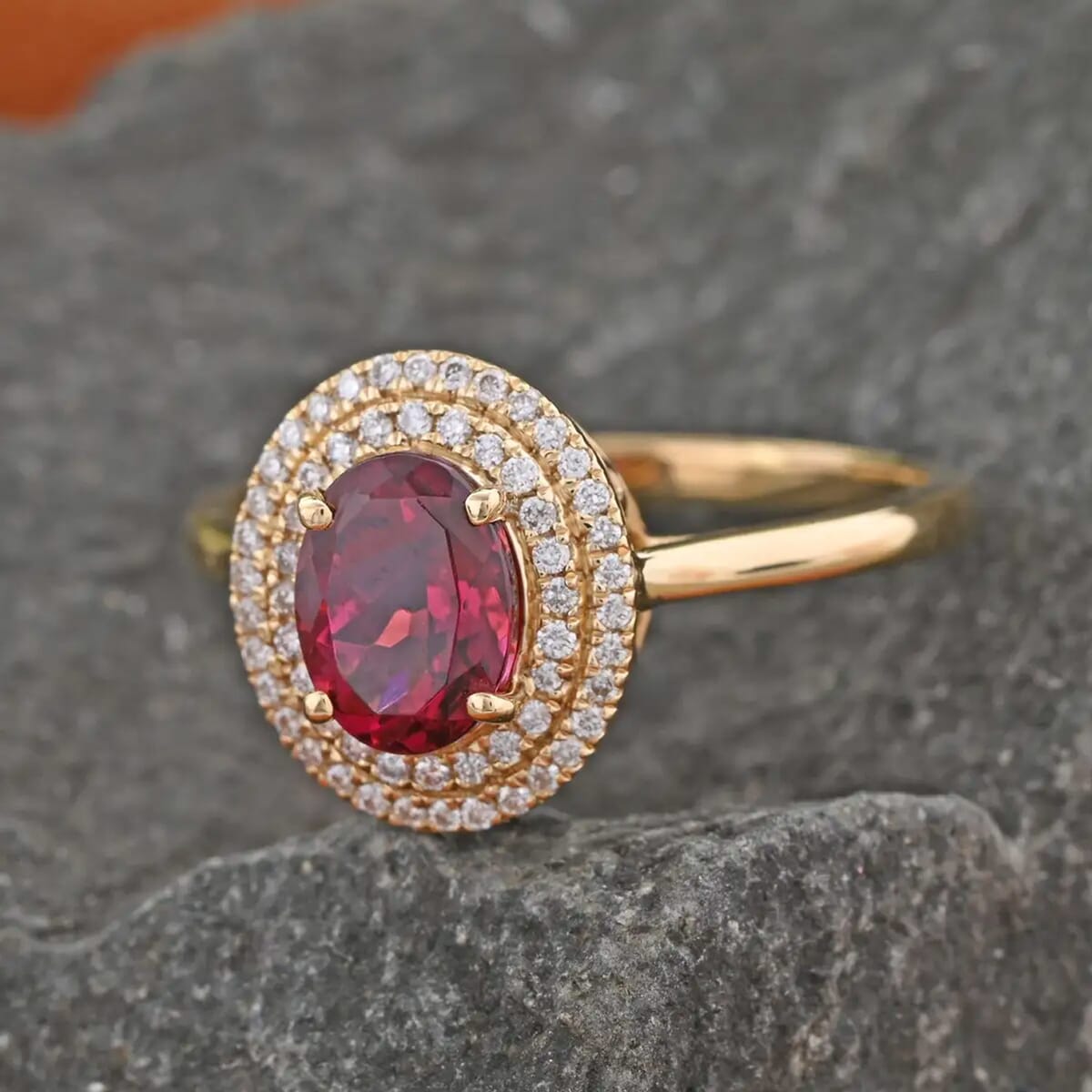 Certified & Appraised Iliana AAA Ouro Fino Rubellite and G-H SI Diamond 1.70 ctw Ring in 18K Yellow Gold (Size 8.0) image number 1