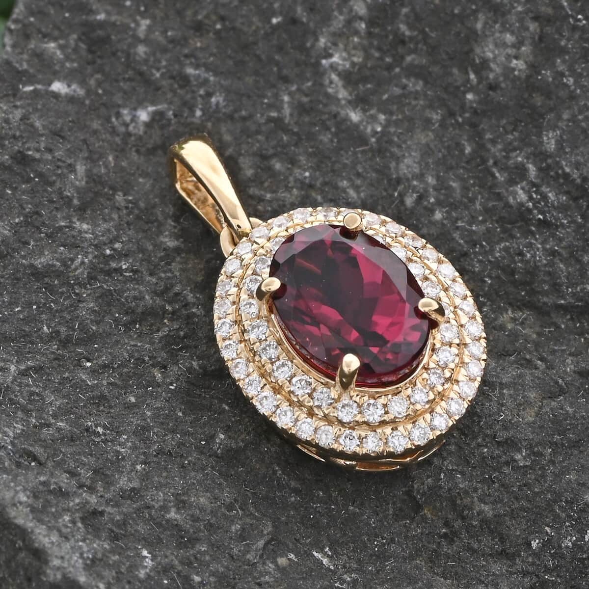 Certified & Appraised Iliana 18K Yellow Gold AAA Ouro Fino Rubellite and G-H SI Diamond Pendant 1.70 ctw image number 1
