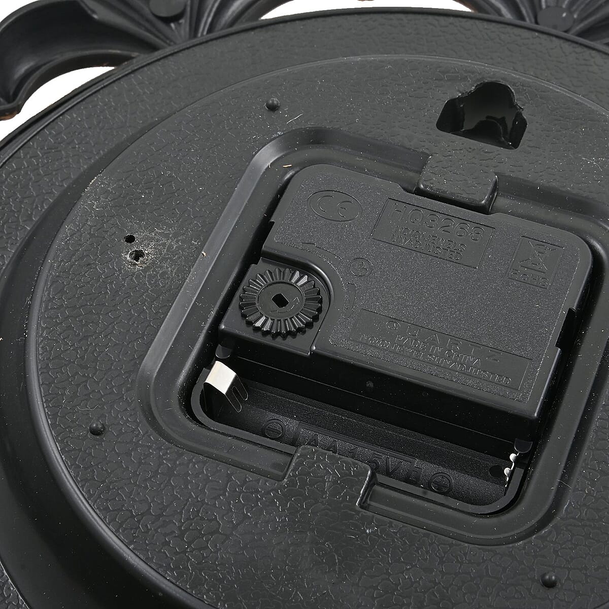 Set of 2 Bronze and Champagne Color Grass Inspired Wall Clock (1xAA Battery Not Included) image number 5