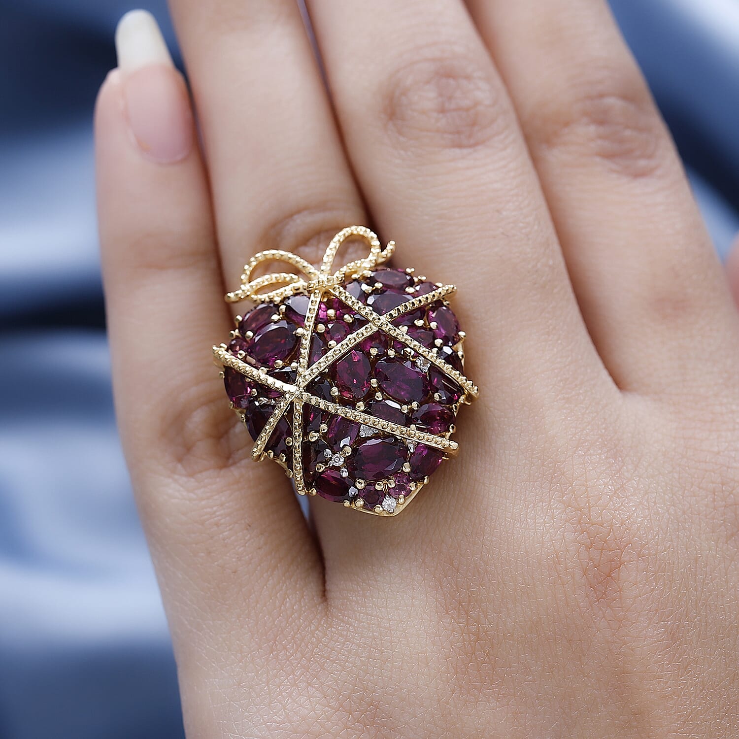 GP Amore Collection Orissa Rhodolite Garnet and White Zircon Ring in Vermeil Yellow Gold Over Sterling Silver (Size 5.0) 9.75 ctw