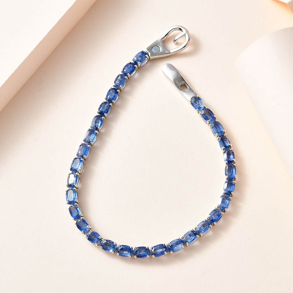 Himalayan Kyanite Tennis Bracelet in Platinum Over Sterling Silver (8.00 In) 18.85 ctw image number 1