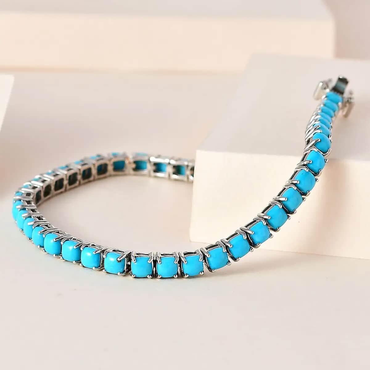 Premium Sleeping Beauty Turquoise Tennis Bracelet in Platinum Over Sterling Silver (6.50 In) 11.75 ctw image number 1