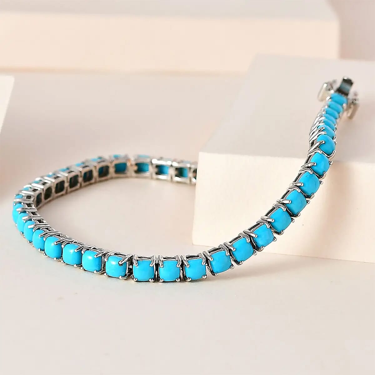 Premium Sleeping Beauty Turquoise Tennis Bracelet in Platinum Over Sterling Silver (8.00 In) 14.10 ctw image number 1