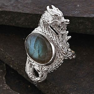 Labradorite 10.00 ctw Ring in Sterling Silver (Size 5.5)