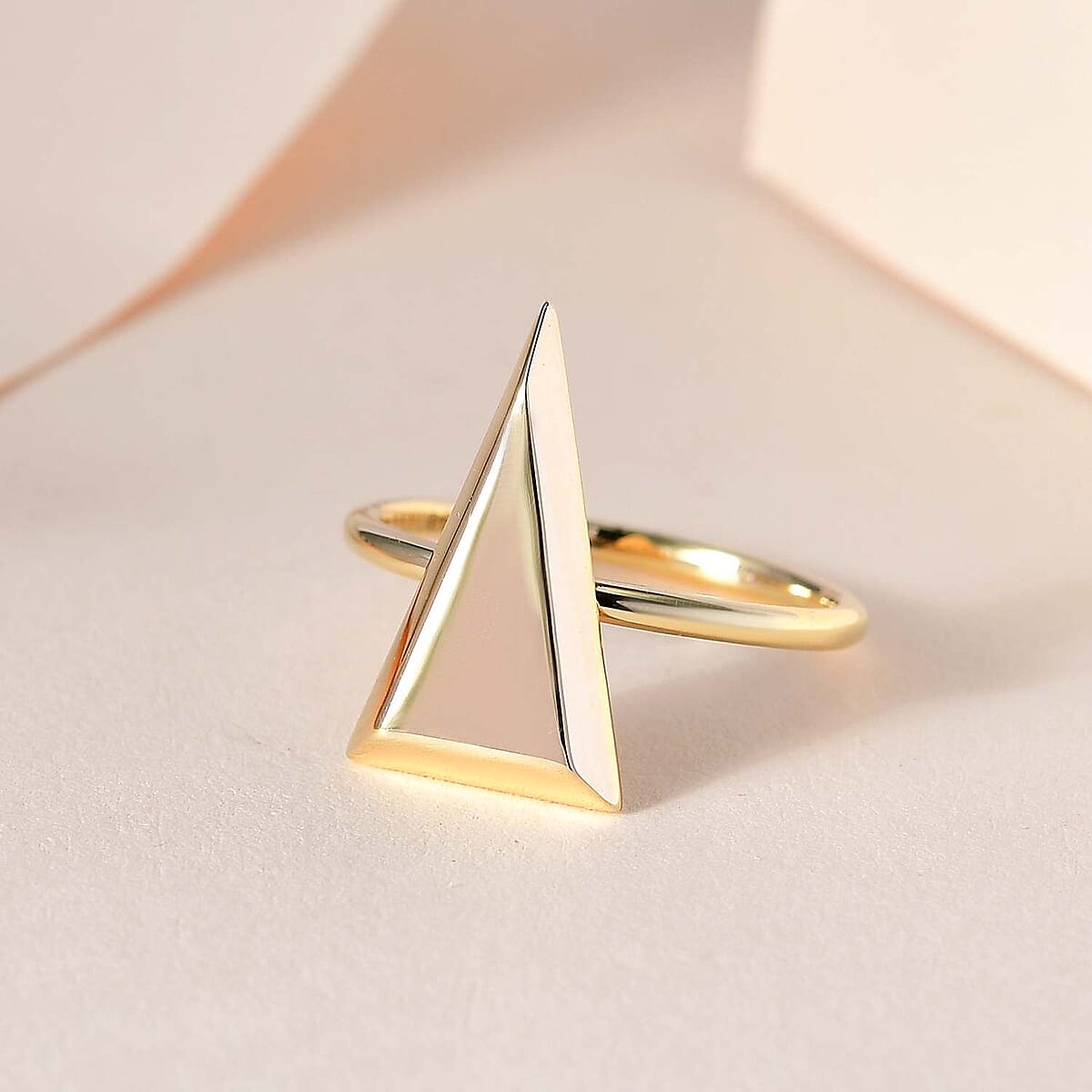 Luxoro 10K Yellow Gold Triangle Shaped Ring (Size 6.0) 2.15 Grams image number 1
