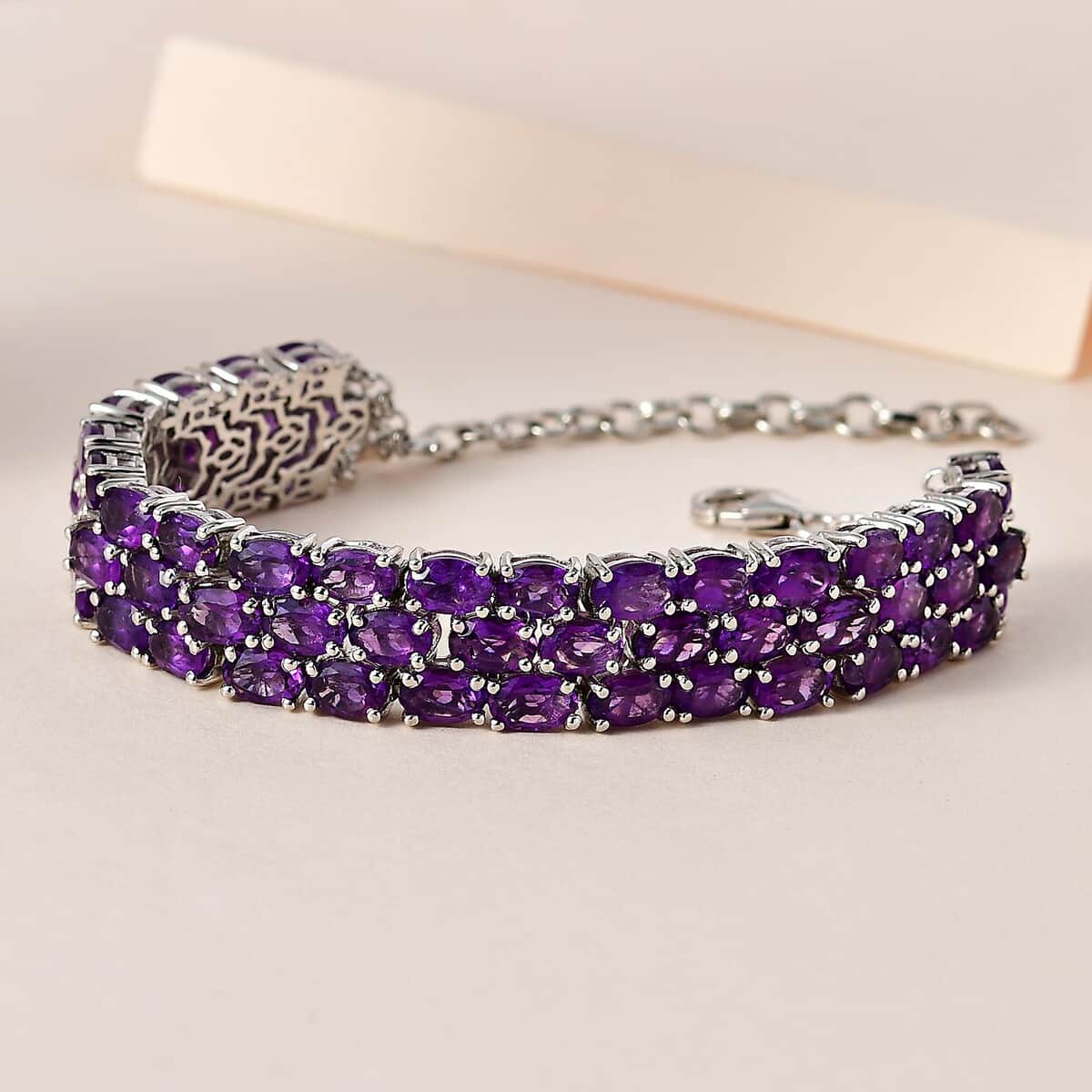 African Amethyst Bracelet in Platinum Over Sterling Silver (6.50 In) 25.35 ctw image number 1