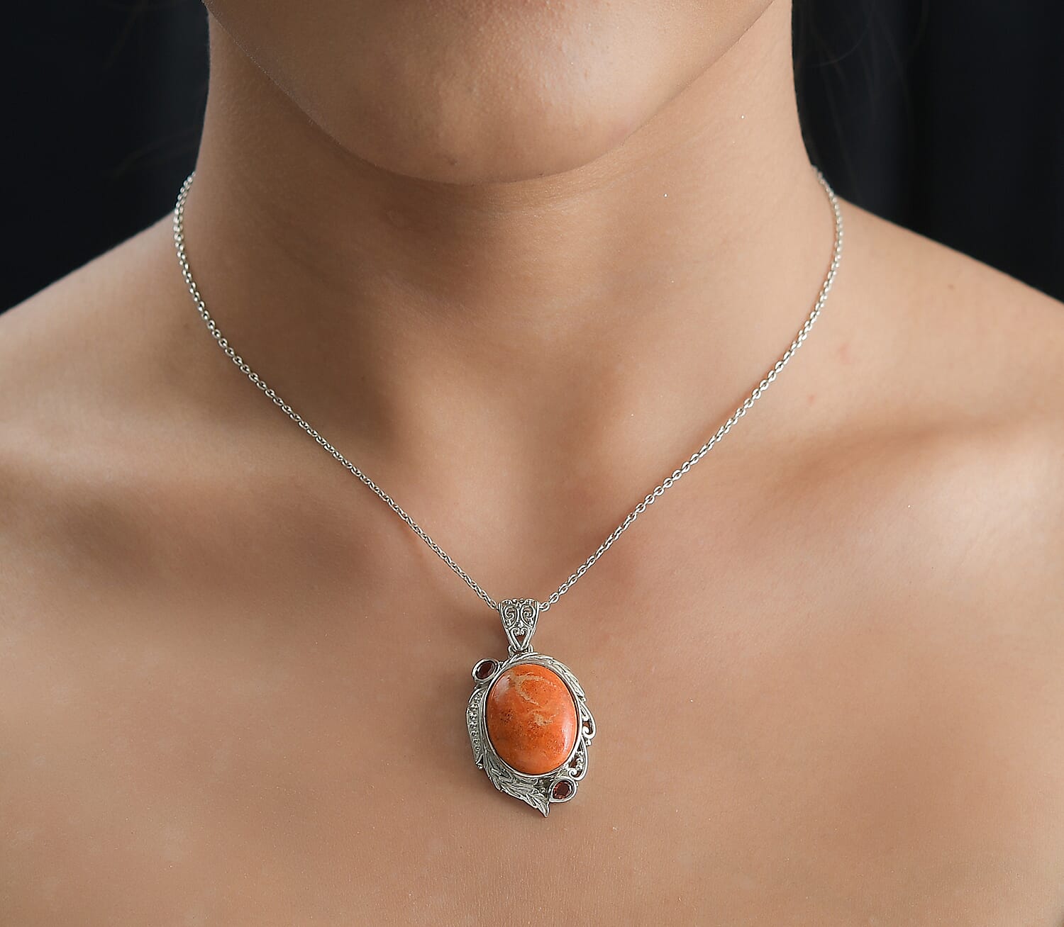 Sponge Coral and Mozambique Garnet Pendant without Chain in Platinum Over Copper with Magnet 12.85 ctw