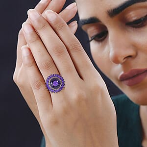 120 Facets African Amethyst Sunflower Ring in Platinum Over Sterling Silver (Size 6.0) 13.50 ctw