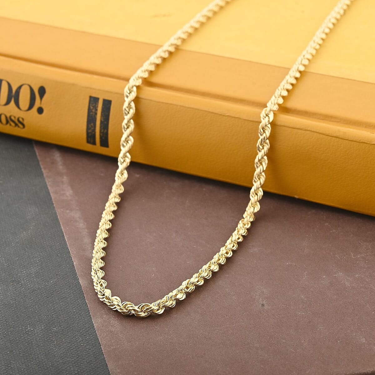 10K Yellow Gold 3.5mm Rope Chain Necklace 24 Inches 7.30 Grams image number 1