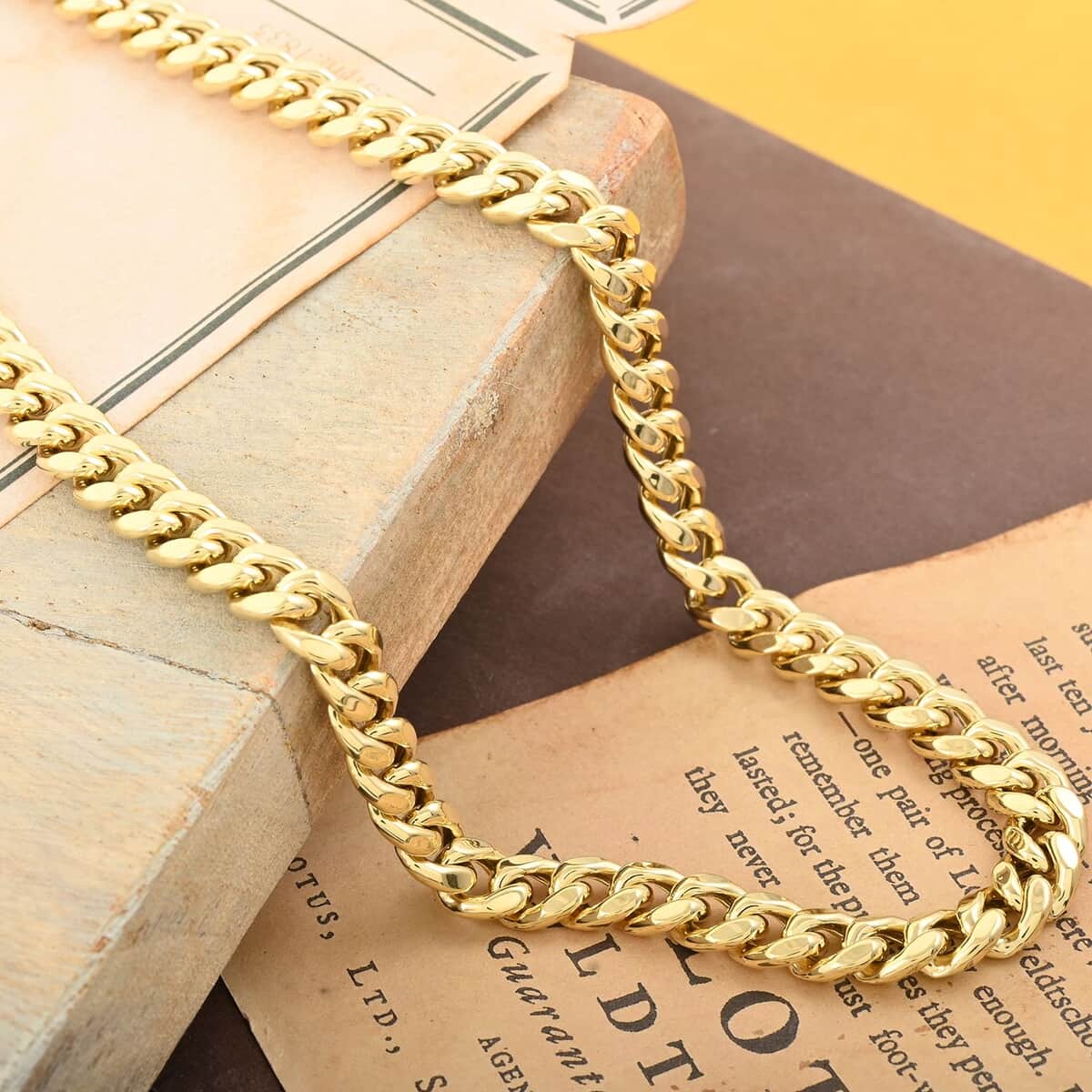 10K Yellow Gold 6.7mm Miami Cuban Chain Necklace 20 Inches 24.90 Grams image number 1