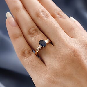 Luxoro 14K Yellow Gold AAA Australian Sapphire and G-H I2 Diamond Ring (Size 9.0) 4.10 Grams 1.60 ctw