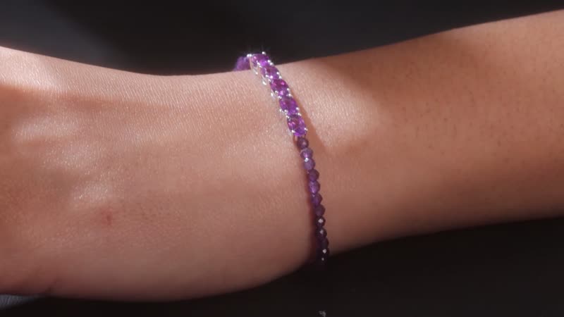 Doorbuster African Amethyst Beaded Bracelet in Sterling Silver (6.50-8.00In) 11.75 ctw