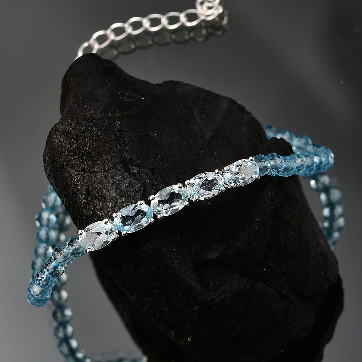 D'Joy Sky Blue Topaz 11.40 ctw Beaded Bracelet in Sterling Silver (6.50-8.00In) image number 1
