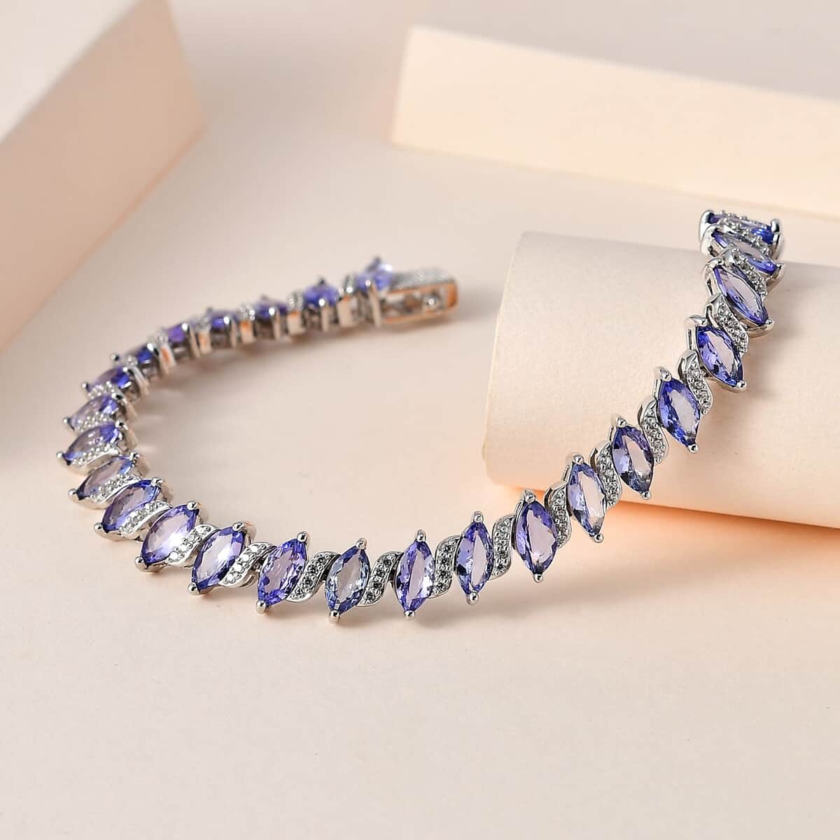 Tanzanite and White Zircon Bracelet in Platinum Over Sterling Silver (7.25  In) 14.50 ctw