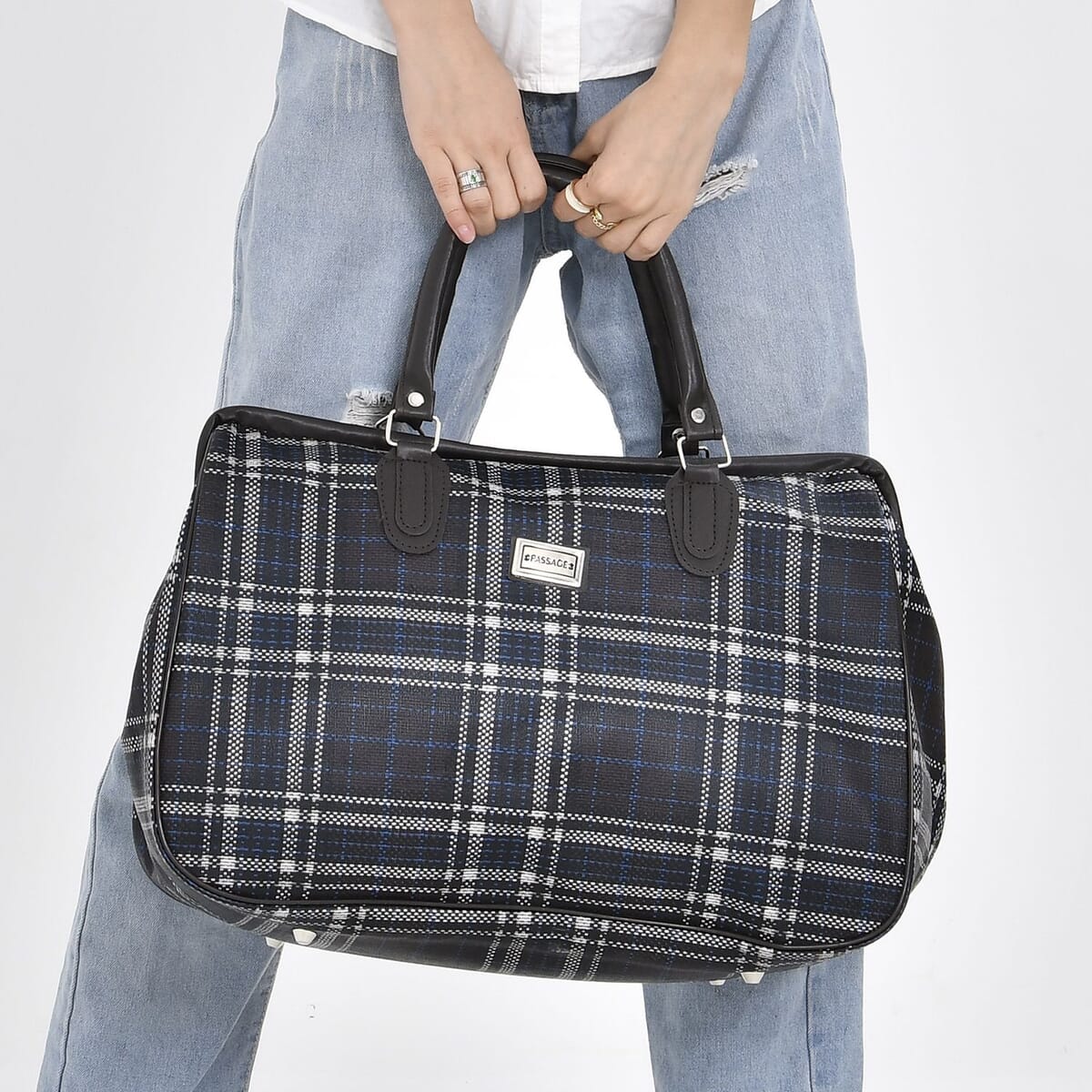 Passage Black with Checked Print Travel Bag with Shoulder Strap image number 2