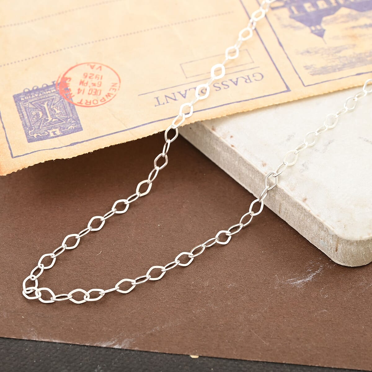 Sterling Silver Necklace 24 Inches 2.60 Grams image number 1