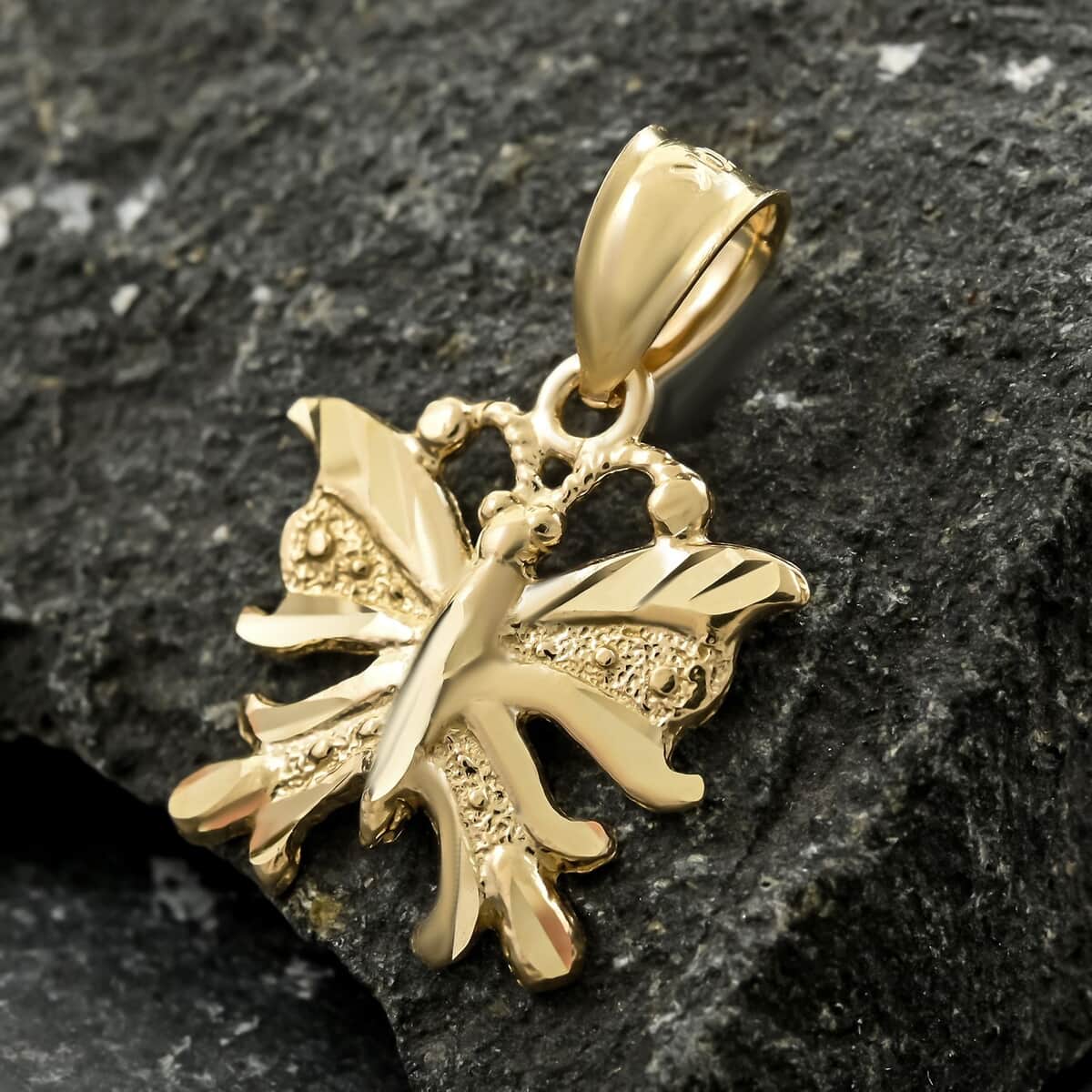 Made in America 10K Yellow Gold Butterfly Pendant 1.1 Grams image number 1