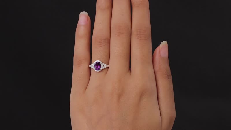 Amethyst Solitaire Ring in Sterling Silver (Size 10.0) 1.15 ctw