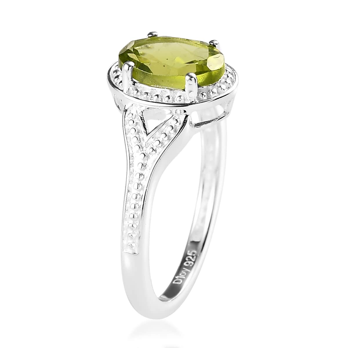 Peridot Solitaire Ring in Sterling Silver (Size 9.0) 1.25 ctw image number 3