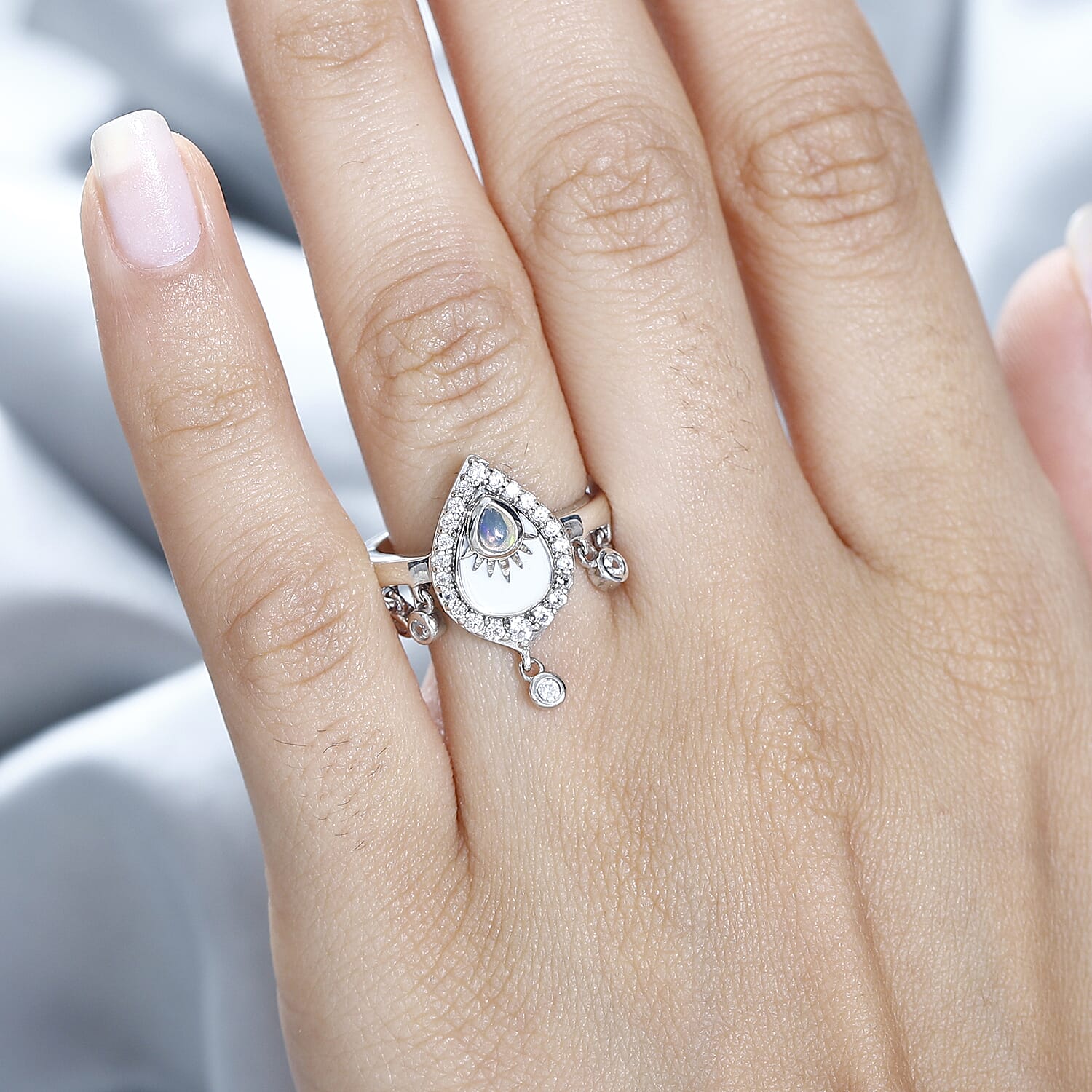 6 - Product card gallery slide 4 (10145033224475)