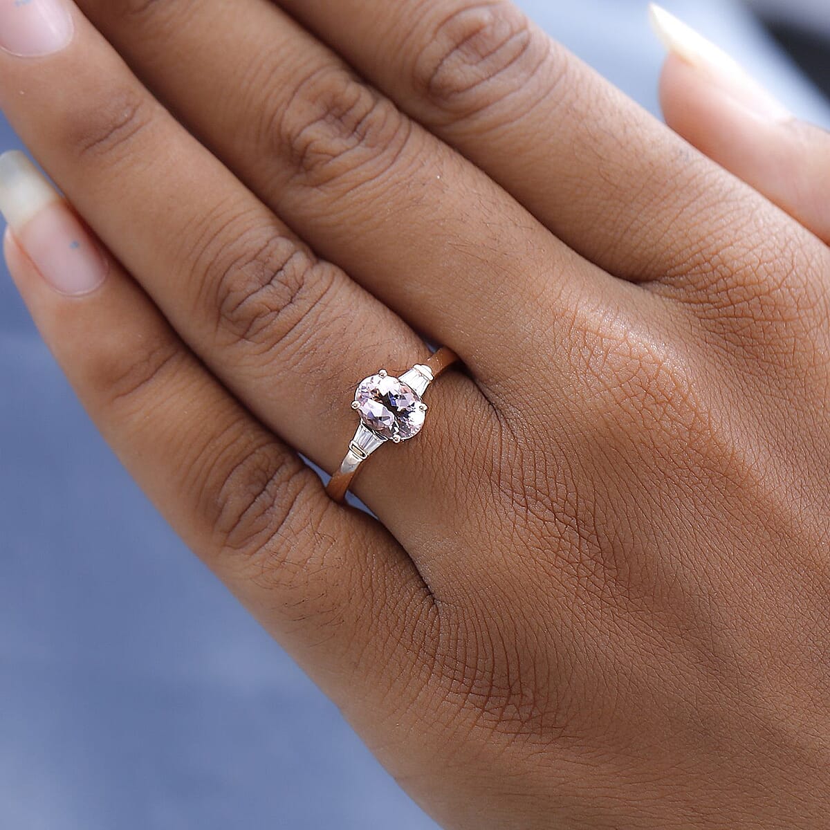 Luxoro 10K Rose Gold Premium Pink Morganite and Moissanite Ring (Size 9.0) 1.25 ctw image number 2