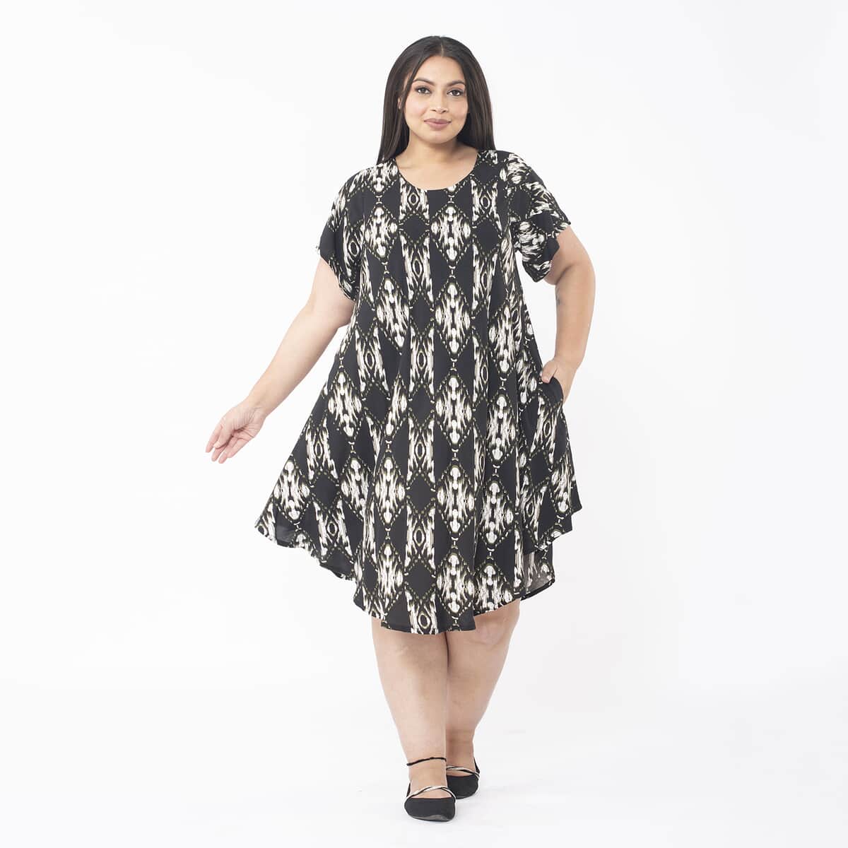 Tamsy Black Ikat Printed Breathable Loose Fit 100% Rayon Dress with Short Sleeve And Asymmetrical Hemline - One Size Missy image number 0