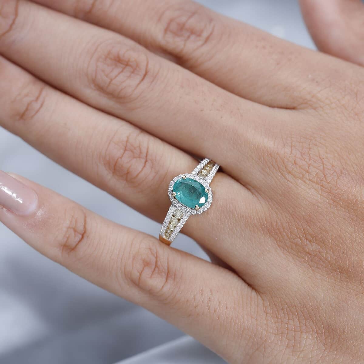 Doorbuster Iliana 18K Yellow Gold AAA Kagem Zambian Emerald and I1-I2 Natural Yellow and White Diamond Ring 4.10 Grams 1.60 ctw image number 2