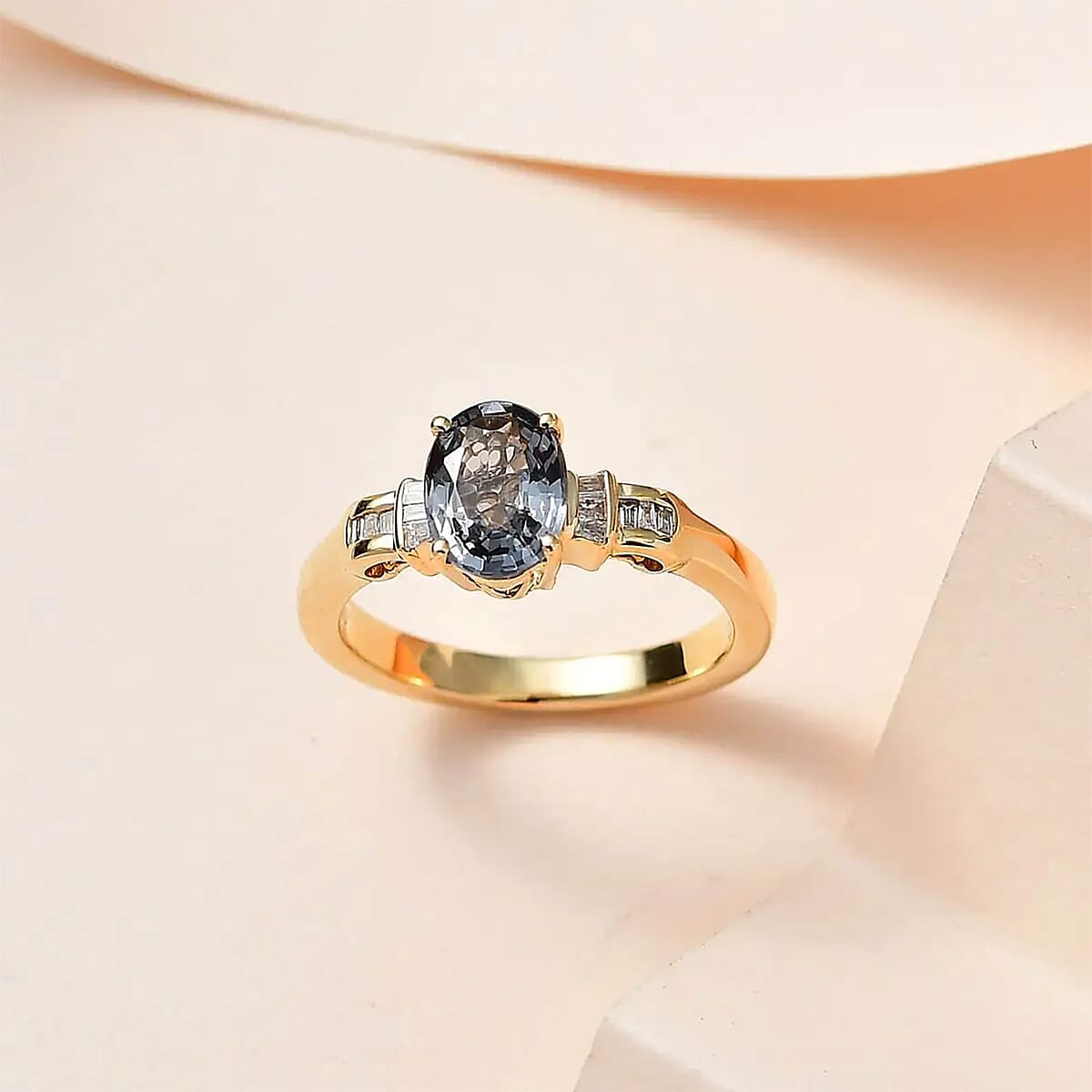 Luxoro 10K Yellow Gold AAA Tanzanian Platinum Spinel and G-H I2 Diamond Ring (Size 5.0) 1.40 ctw image number 1