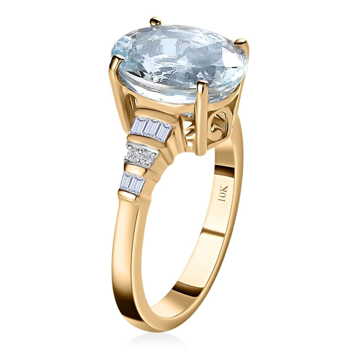 Luxoro 10K Yellow Gold Premium Mangoro Aquamarine and Diamond Ring 3.10 ctw (Del. in 5-7 Days) image number 3