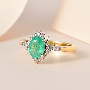 Luxoro 10K Yellow Gold Premium Ethiopian Emerald and G-H I3 Diamond Halo Ring (Size 8.0) 1.40 ctw