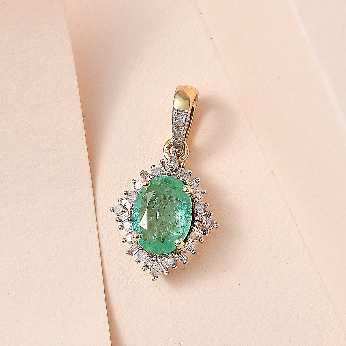 Luxoro 10K Yellow Gold Premium Ethiopian Emerald and G-H I3 Diamond Halo Pendant without Chain 1.40 ctw image number 1