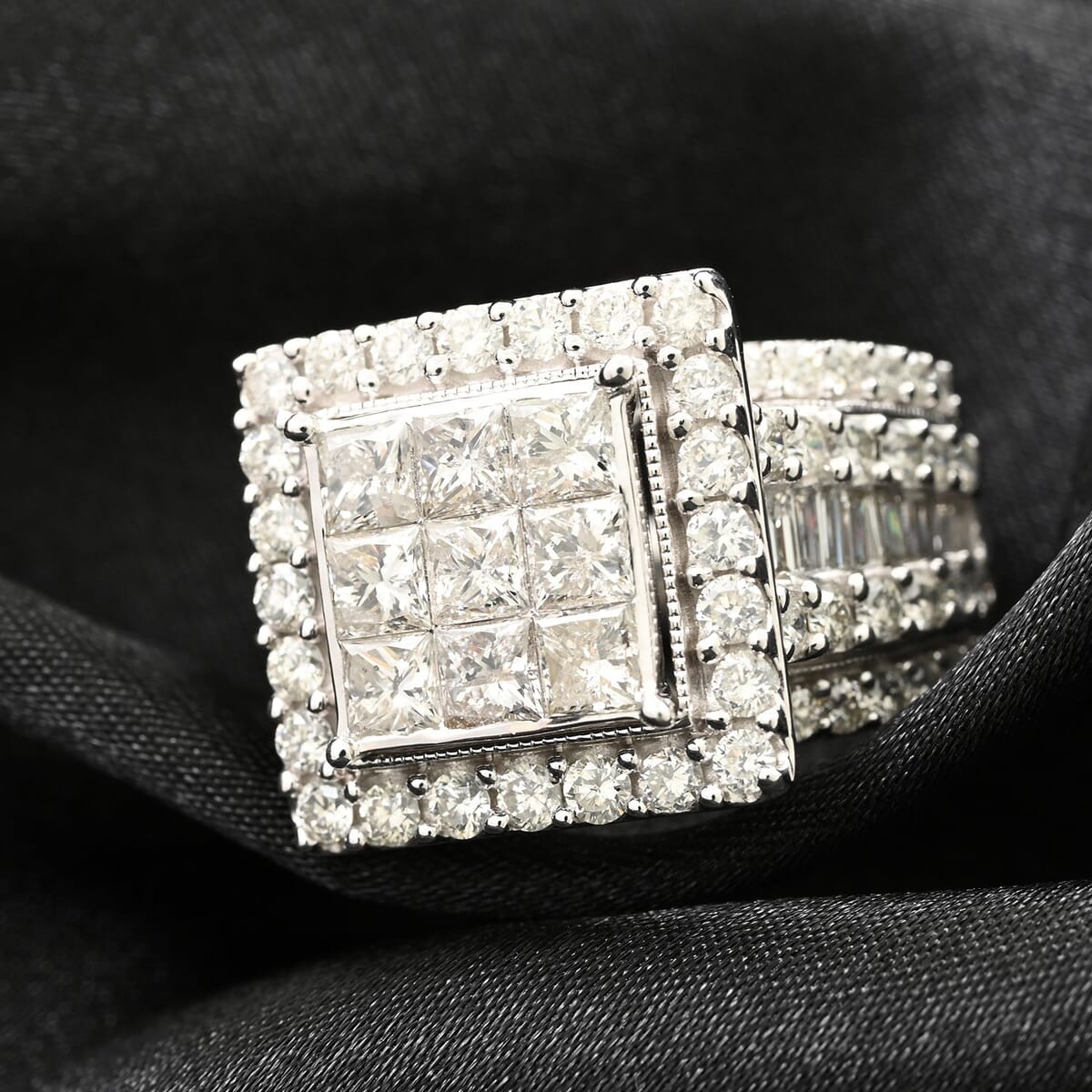 10K White Gold G SI2 Diamond Ring (Size 5.0) 10 Grams 4.00 ctw image number 1