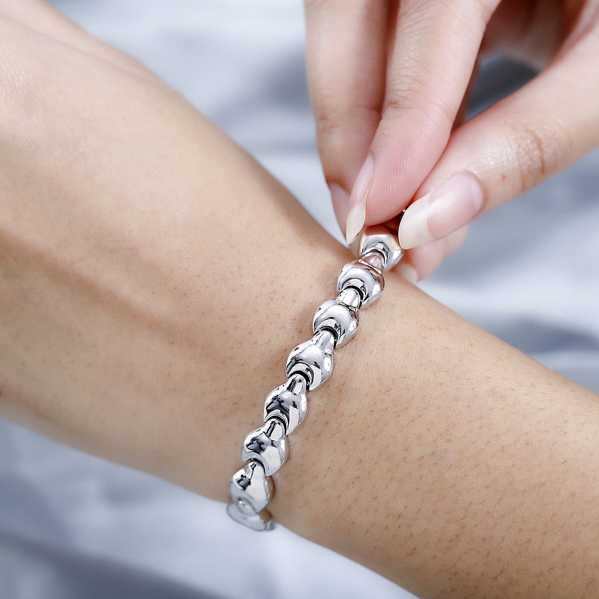 Karis Link Bracelet in Platinum Bond (7.25 In) image number 2