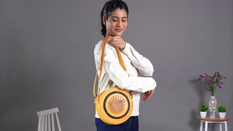 100% Genuine leather weaving round croosbody bag SIZE: 7(L)x2.4(W)x7(H)Inches  Mustard